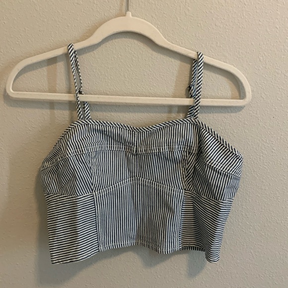 Universal Threads crop top tank - Picture 1 of 3